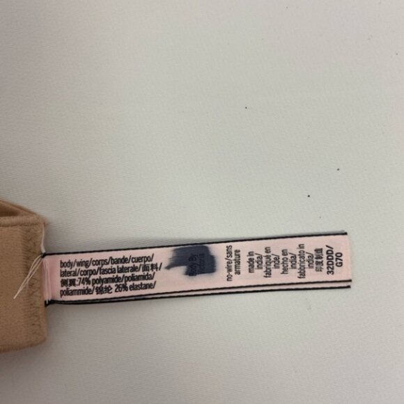 Victoria Secret Bra - Picture 2 of 2